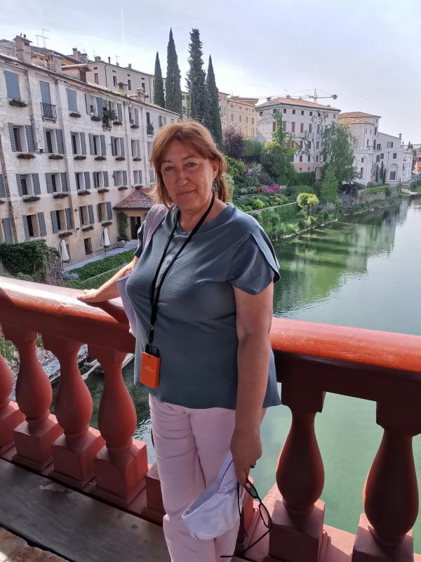 Michelle  59 ans Fréjus