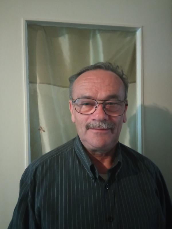Jacques  63 ans Lisieux