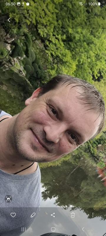 Cyril  43 ans Cholet