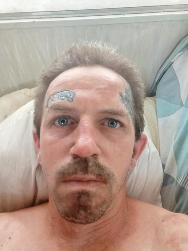 Morgan 38 ans Marseillan
