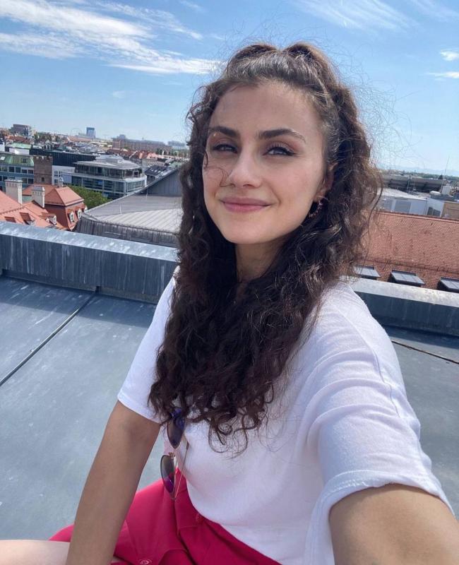 Caroline 30 ans Chantraine