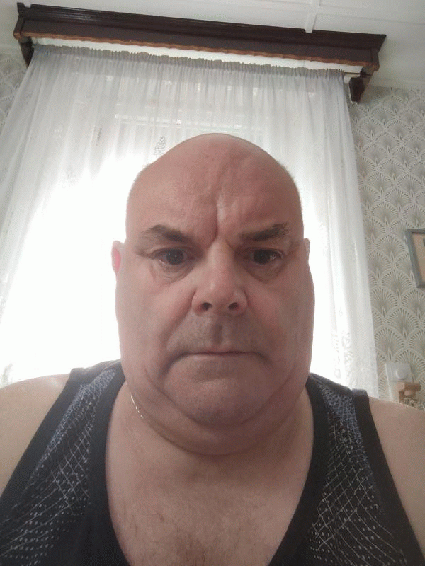 Charlie  66 ans Liévin
