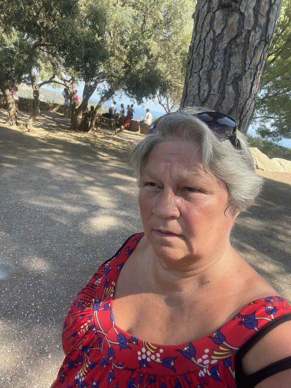 Cath 68 ans Évron