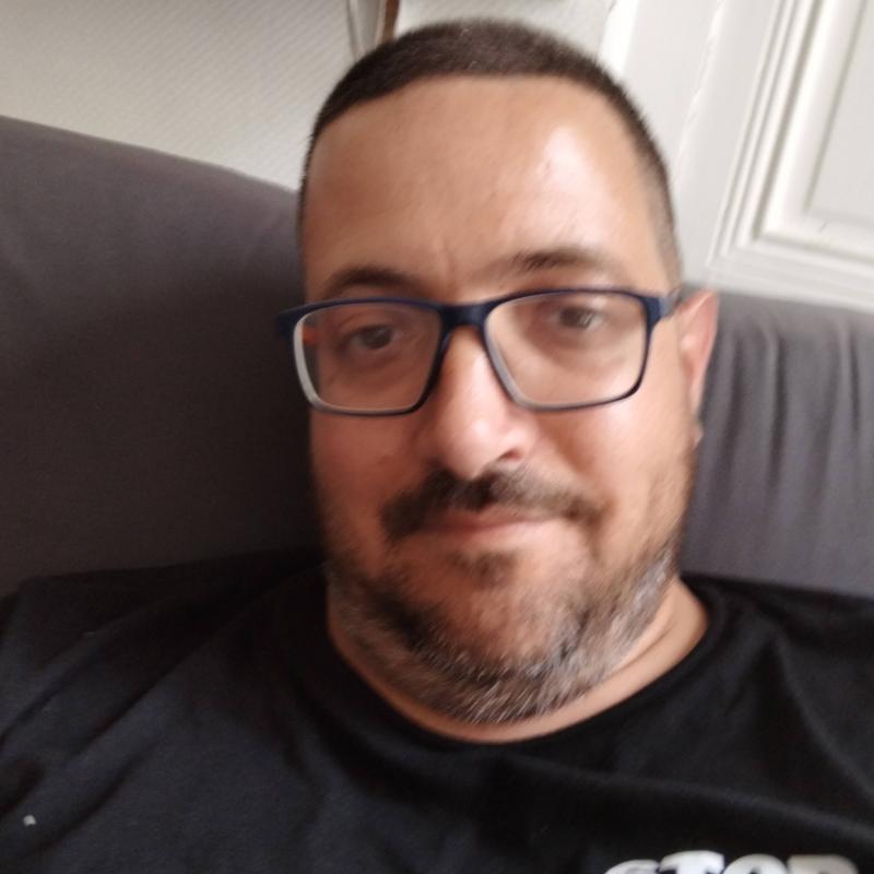 Guillaume 42 ans Agen