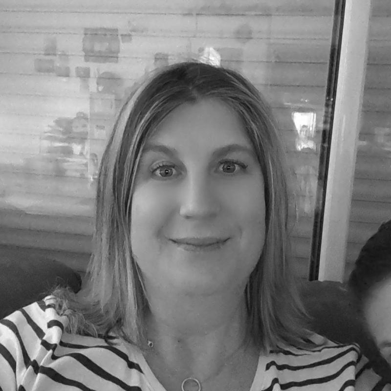 Roxanne 44 ans Le Châtelet sur Retourne