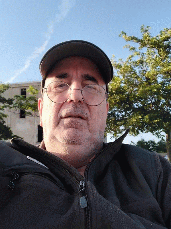 Chris 61 ans Manduel