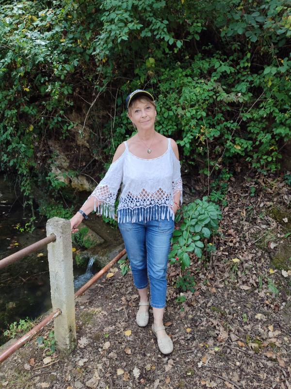 Maithena 72 ans Auch