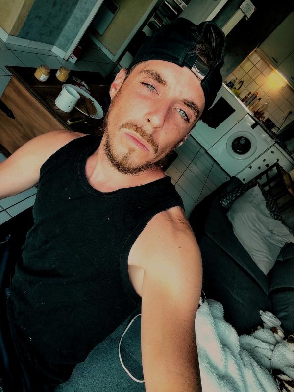Aureloux 31 ans Laval