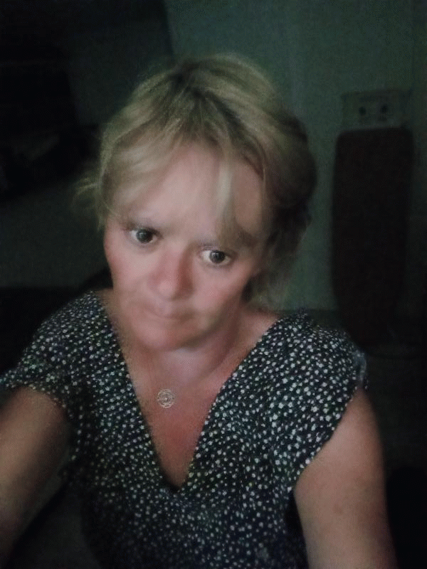 Lolo  51 ans Jumilhac le Grand