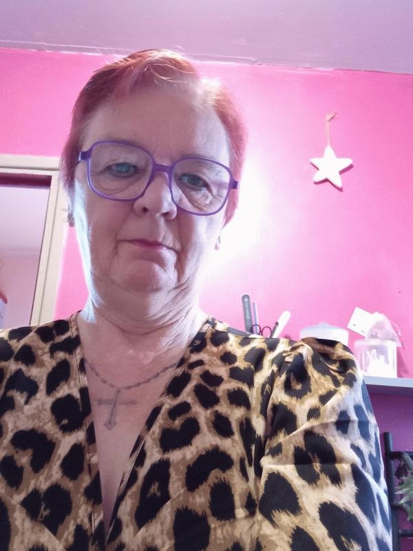 Dany  66 ans Divion