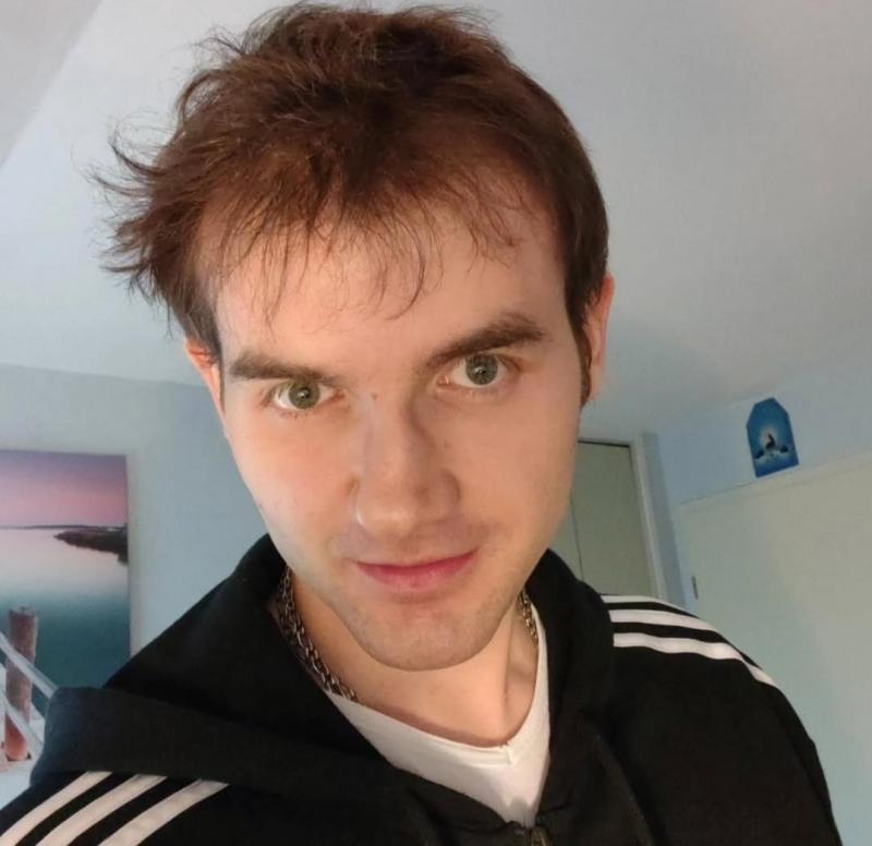 Julien 28 ans Cormeilles en Parisis