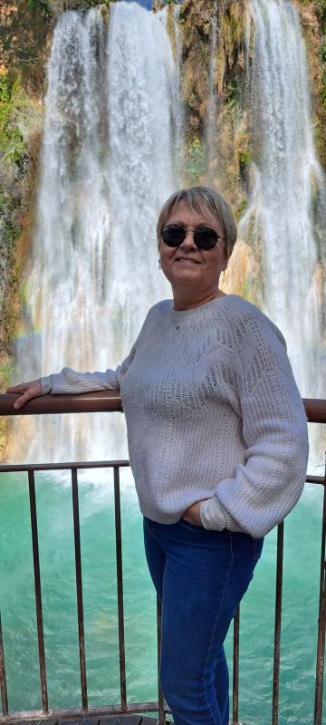 Annie 64 ans Saint Quentin