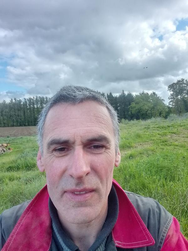 Laurent Le Coz 45 ans Plounérin