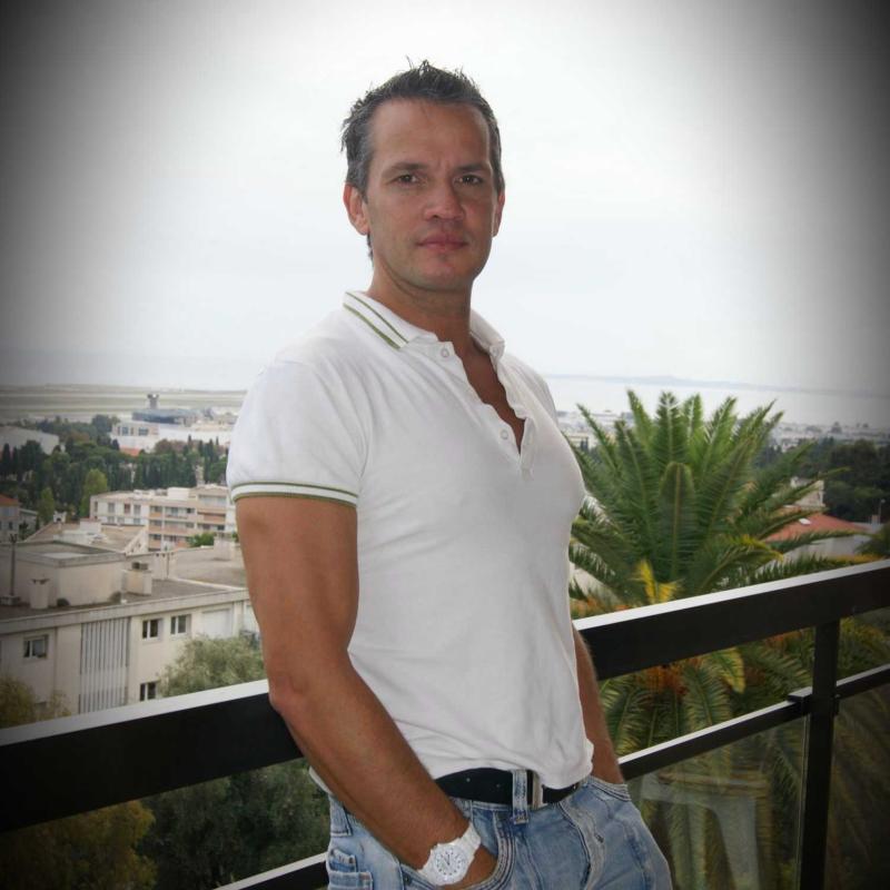 Cécile 49 ans Podensac