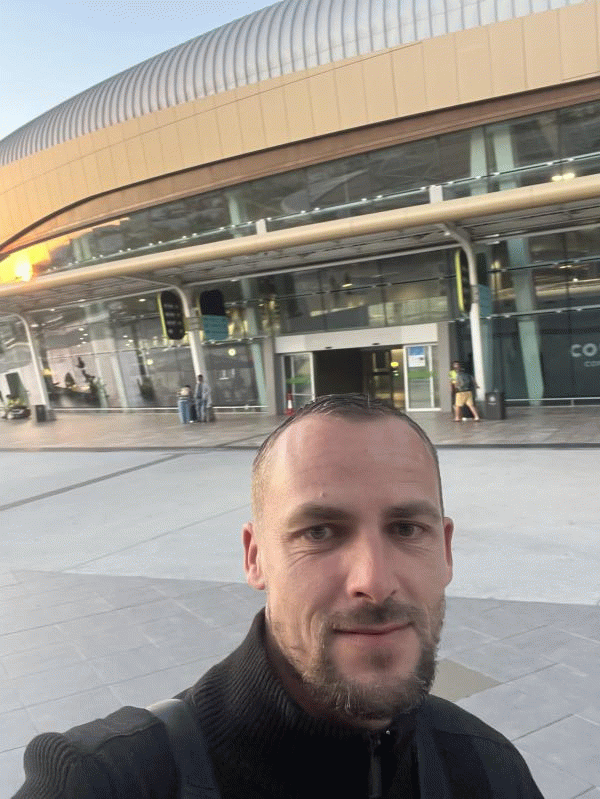 Jonathan 38 ans Brest