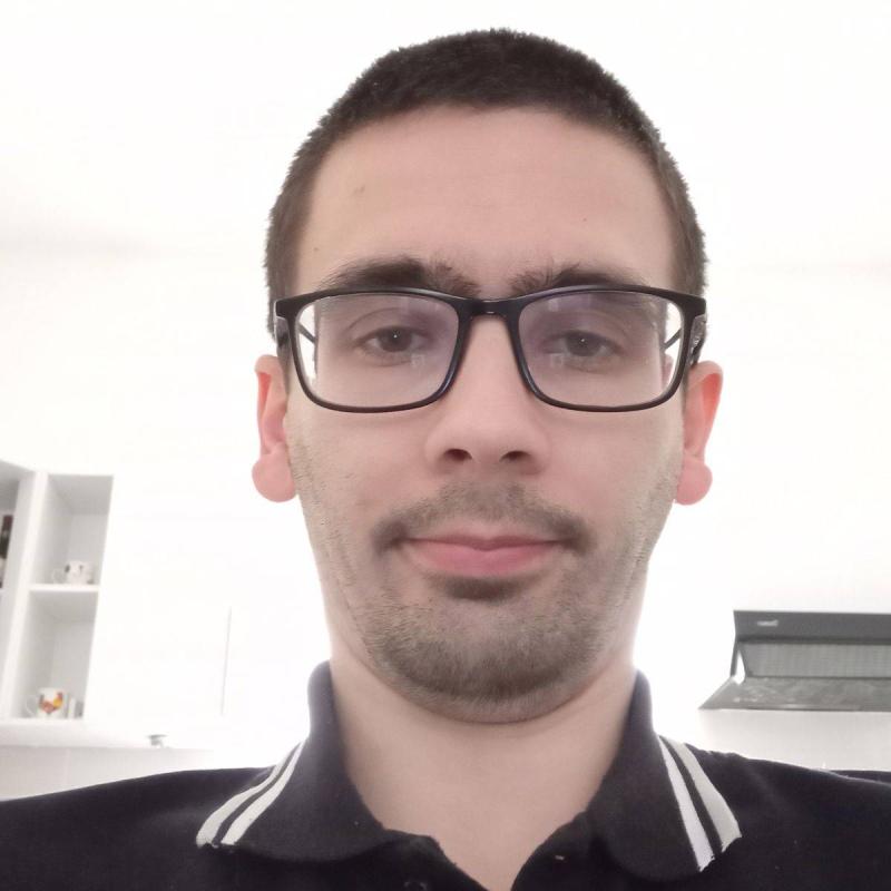 Kevin 30 ans Bordeaux