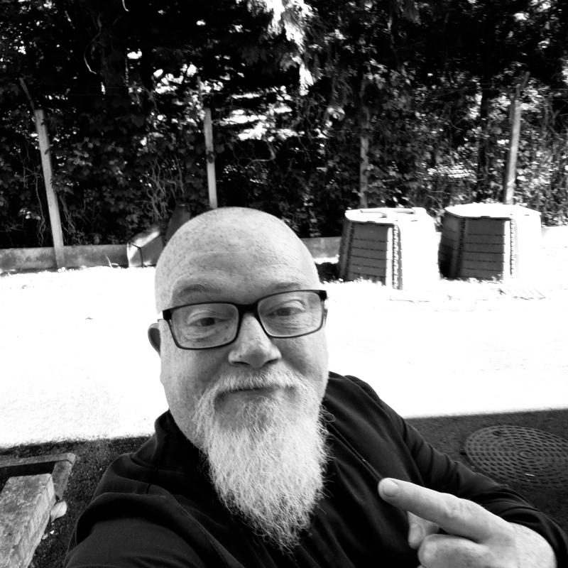 Jacky 47 ans Orléans