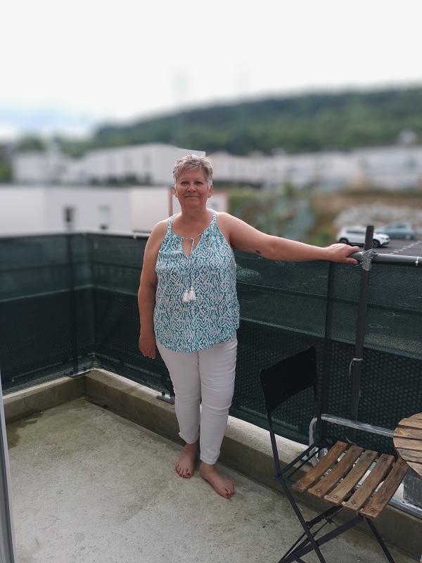 Marie  67 ans Moulineaux