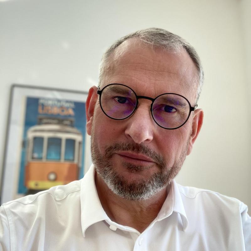 gregory 48 ans Lacombe