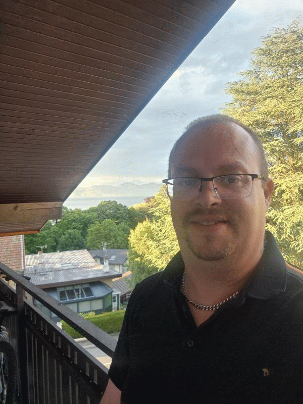 Sébastien  44 ans Évian les Bains