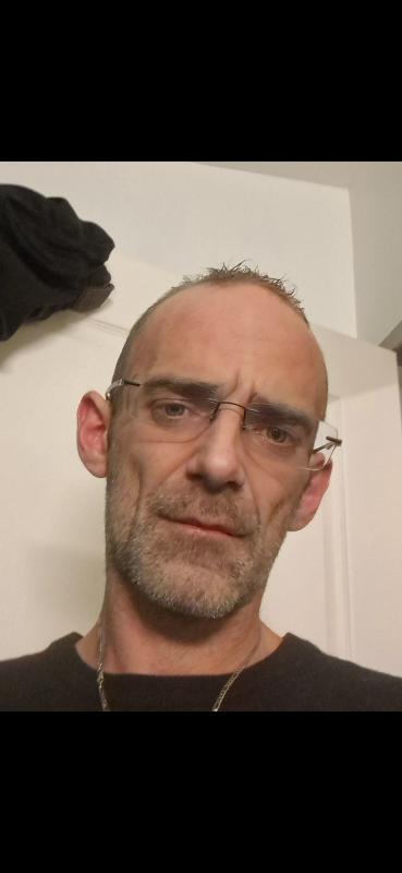 Diego 43 ans Sauvain