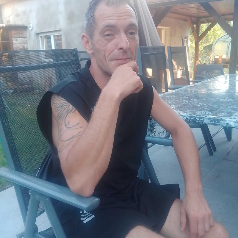 Sam 36 ans Thann