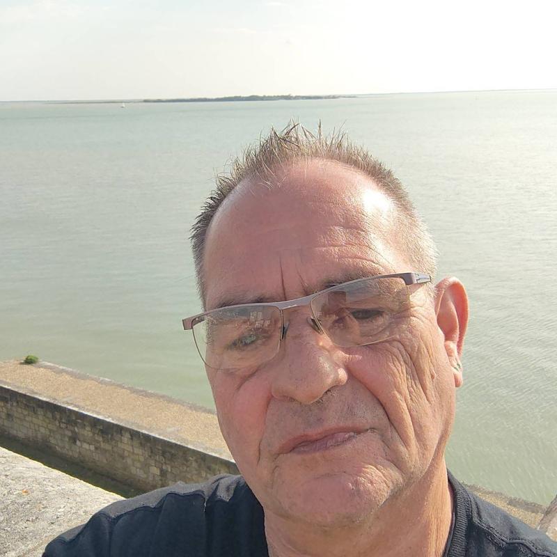 Daniel 60 ans Bernay Saint Martin
