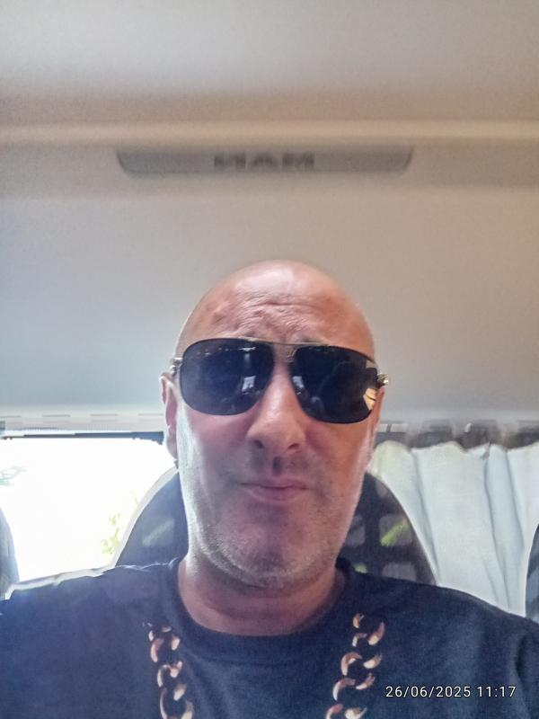 Nisde  41 ans Saint Cyprien