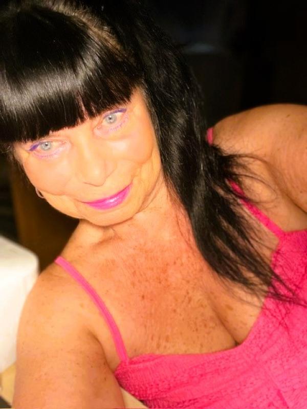 rebecca 66 ans Maisons Alfort