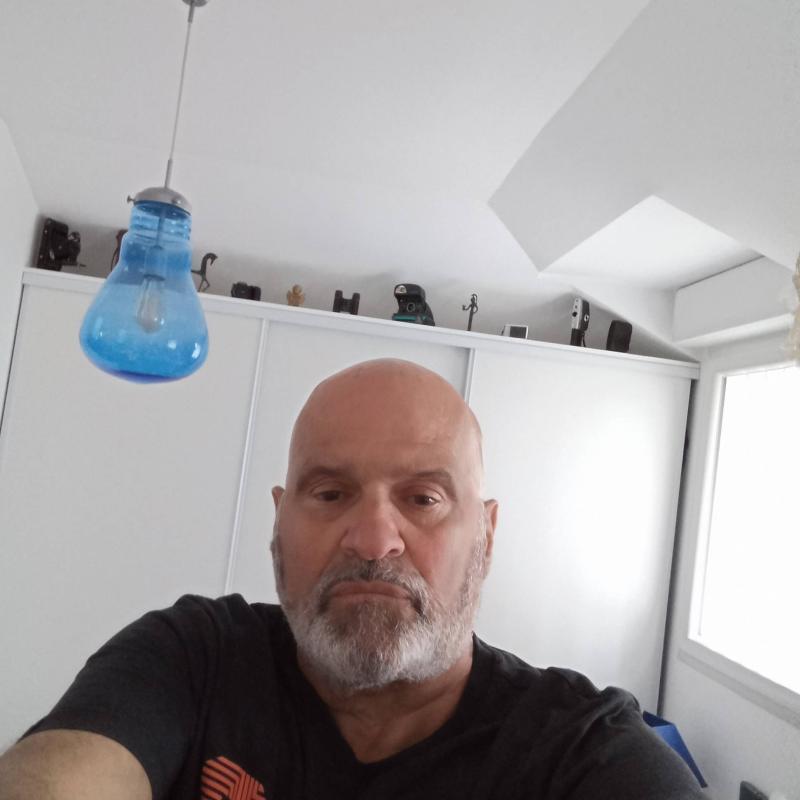 Gianni 73 ans Bouaye
