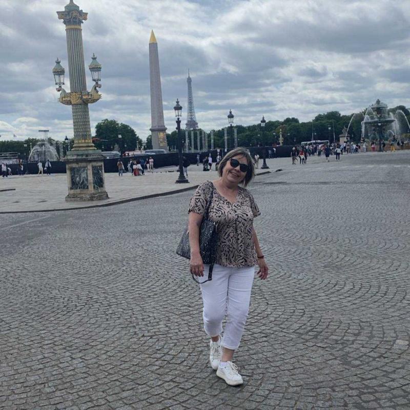 Sabine  58 ans Domène