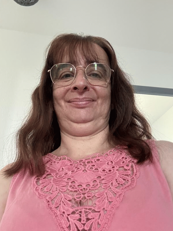 Marie 51 ans Ambonil