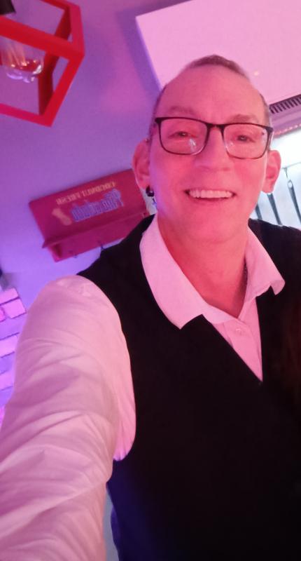 Michel  53 ans Bourgoin Jallieu