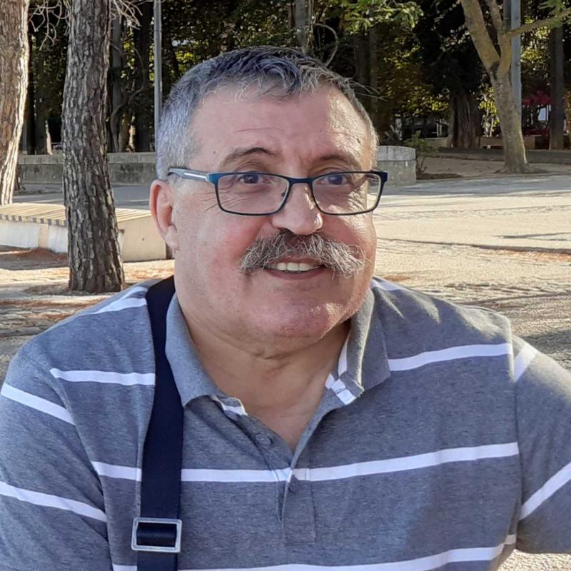 José 64 ans Raismes