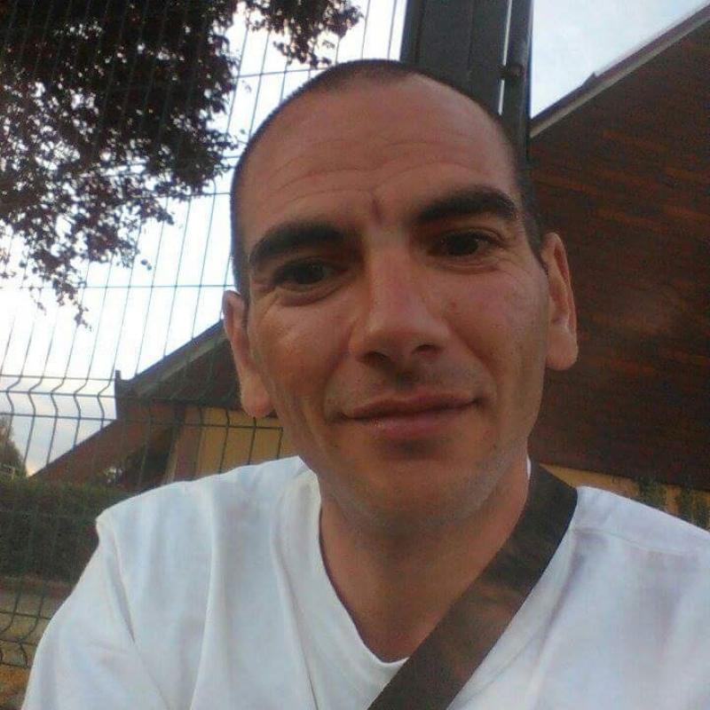 Sébastien 40 ans Verneuil sur Avre