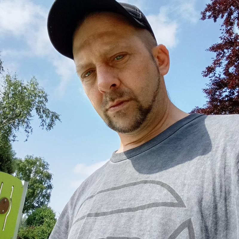 seb 41 ans Saint Brieuc