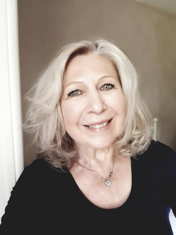 Marie 64 ans Béthune