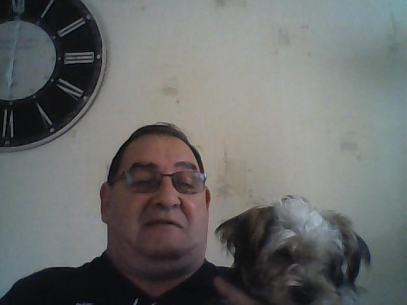francis 66 ans Leuhan