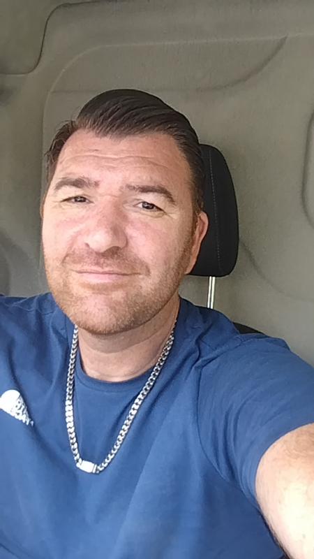 Pat 43 ans marseille 10eme arrondiss