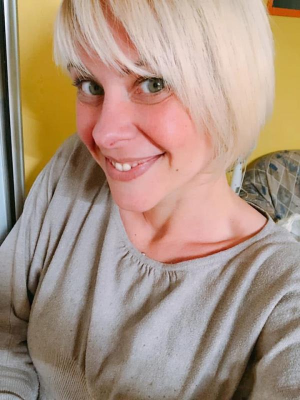Marie  38 ans Doucier
