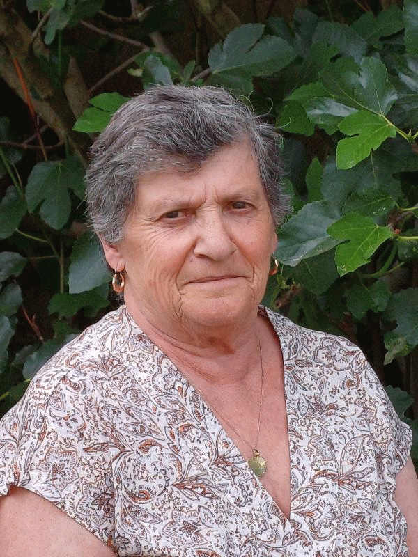 Elisabeth  67 ans Brioude