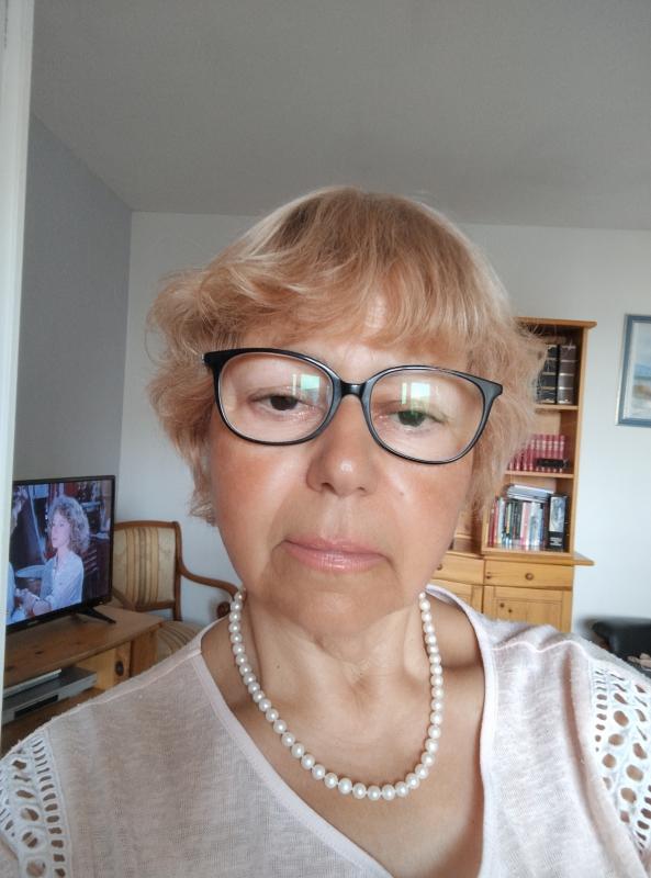 Kathy  69 ans Aulnoy lez Valenciennes