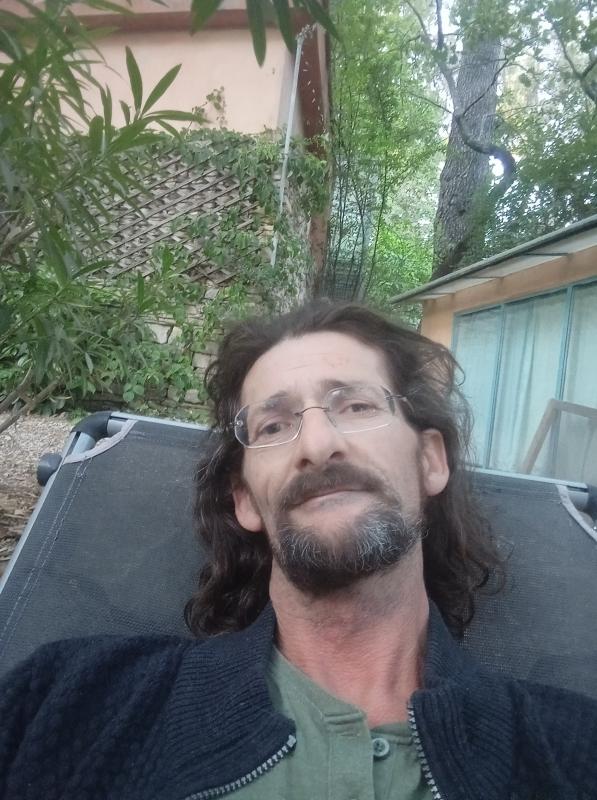 BoudX 52 ans Apt