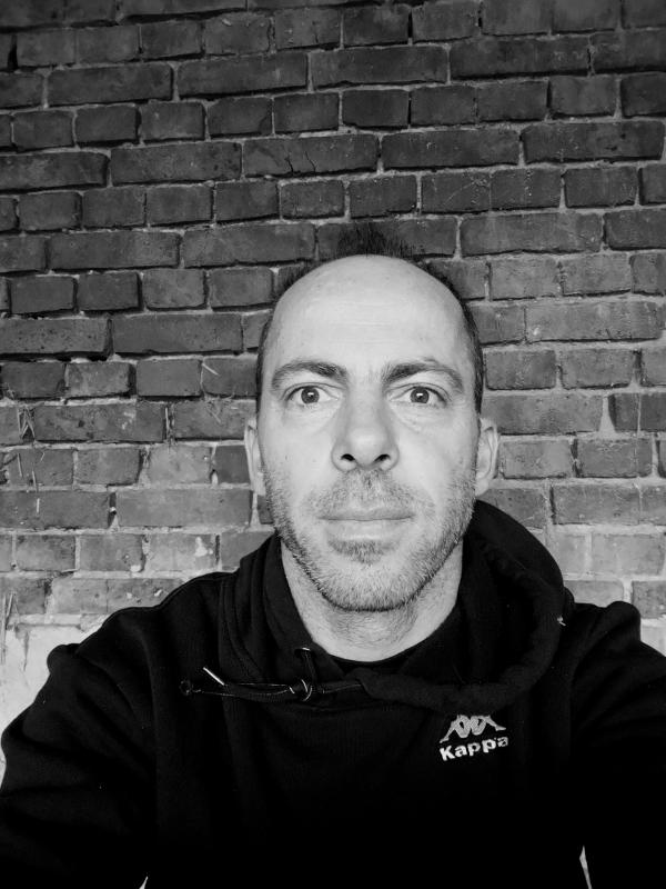 Nicolas  44 ans Flixecourt