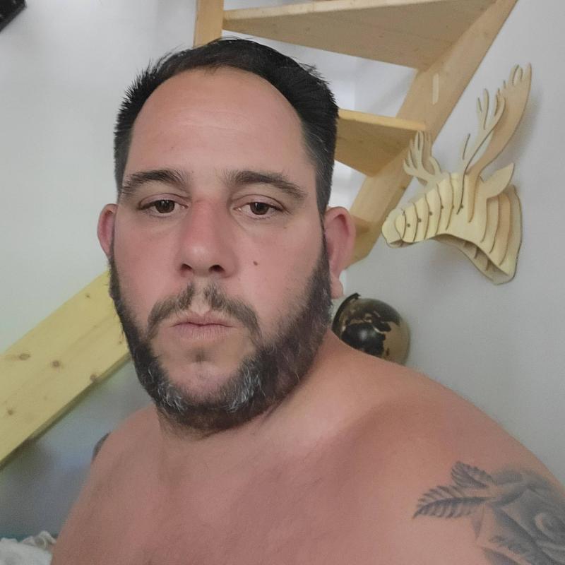 Sébastien 41 ans Lalevade d'Ardèche