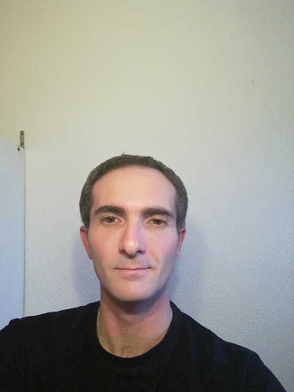 Cedric 43 ans Tarbes