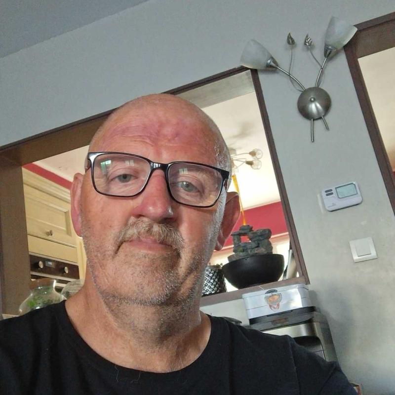 maricio 62 ans Longuenesse