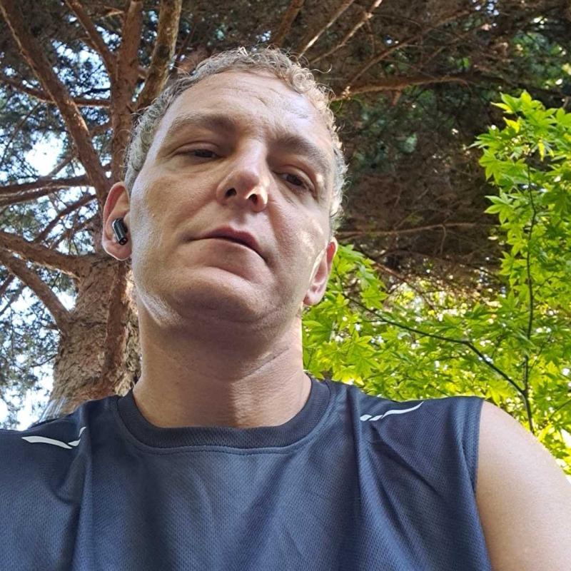 Dimitri 40 ans Levallois Perret