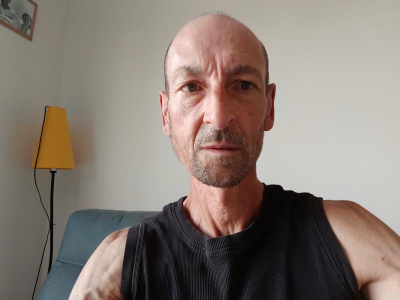 Enzo 54 ans La Roche sur Yon