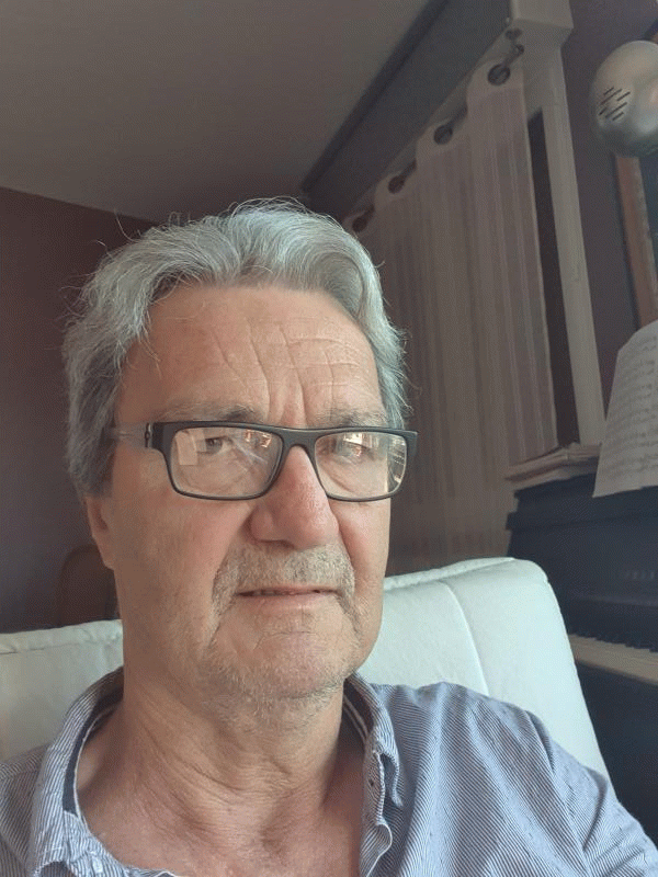 Hervé  71 ans Saint Nazaire